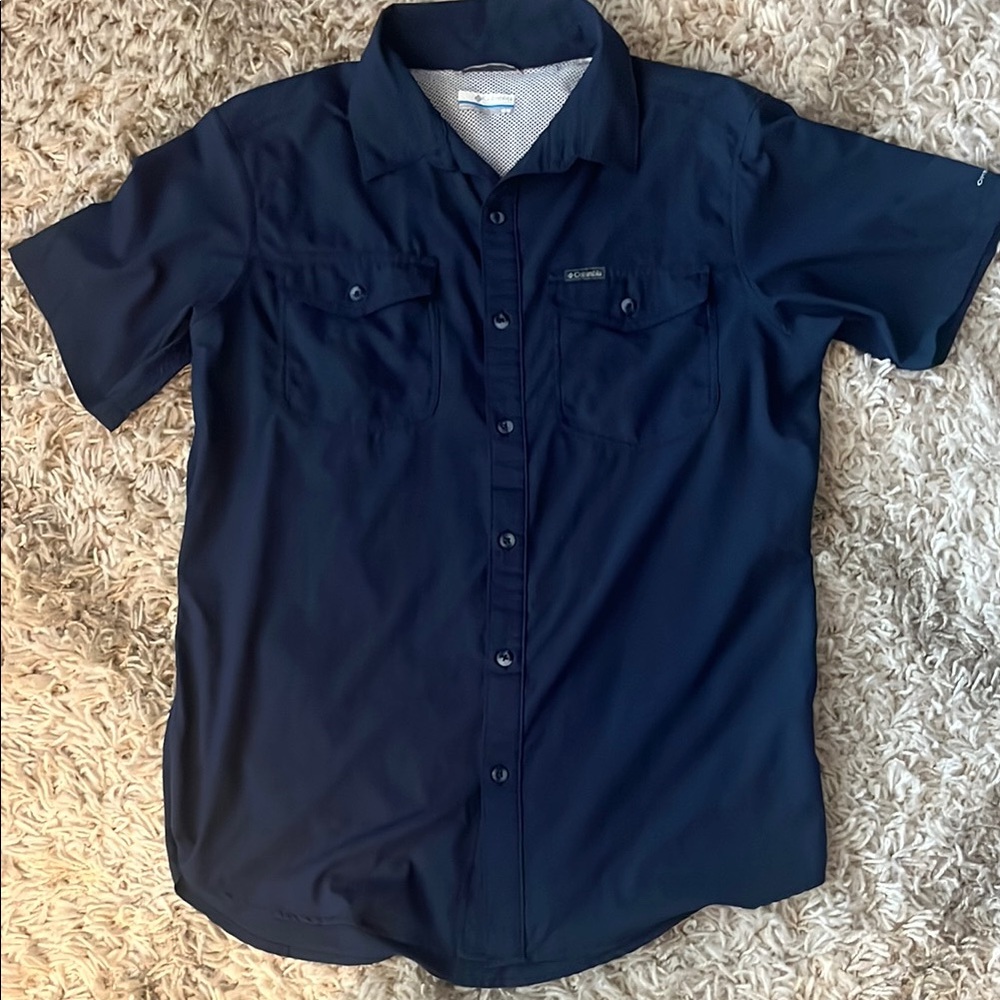 Columbia Men's Navy Blue Short Sleeve Shirt